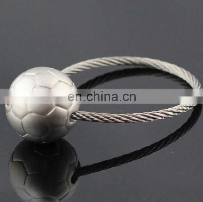 Custom Logo Rotatable Football Metal Kechain for Football Sports Gift