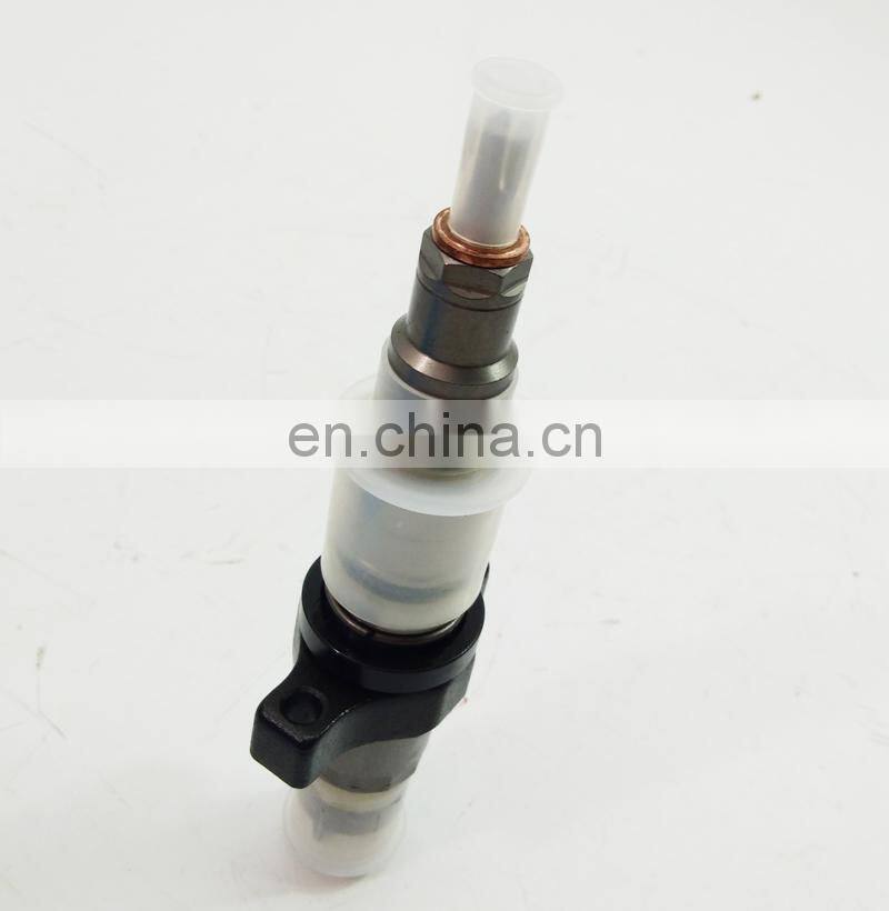 Auto engine Fuel Injector Assy 0445120032 3964273 3968158