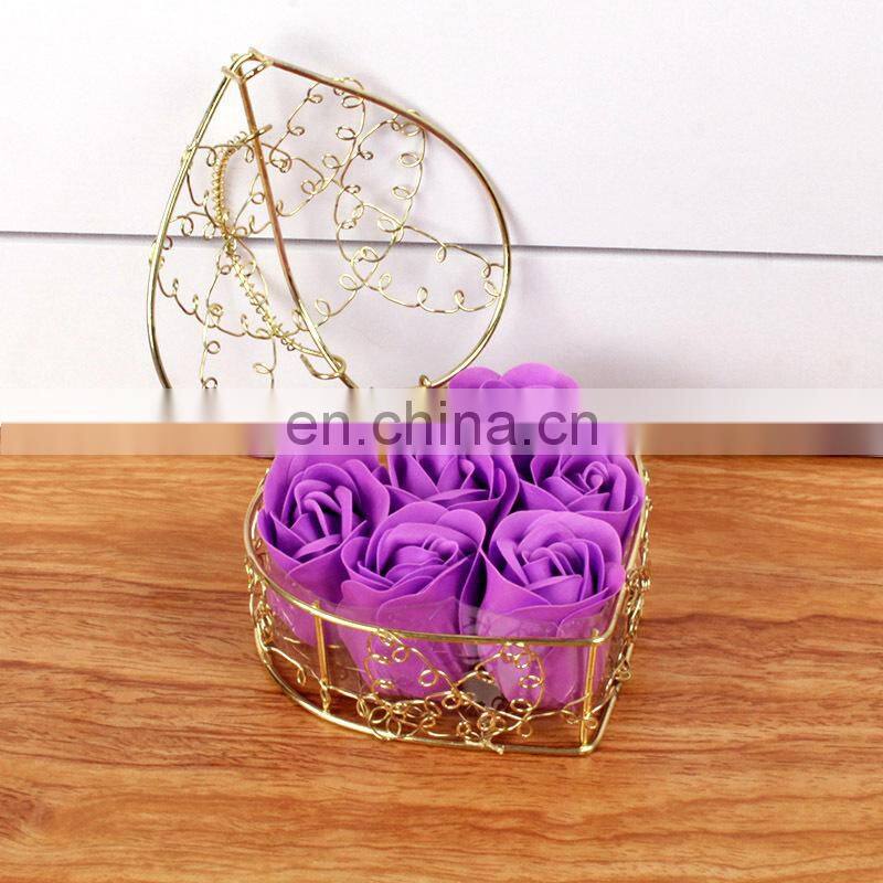 6pcs Soap Rose Flowers Gift Box Iron Basket Small Bouquets Gift Box Heart Shape Christmas Wedding Party Valentine's Day Gifts