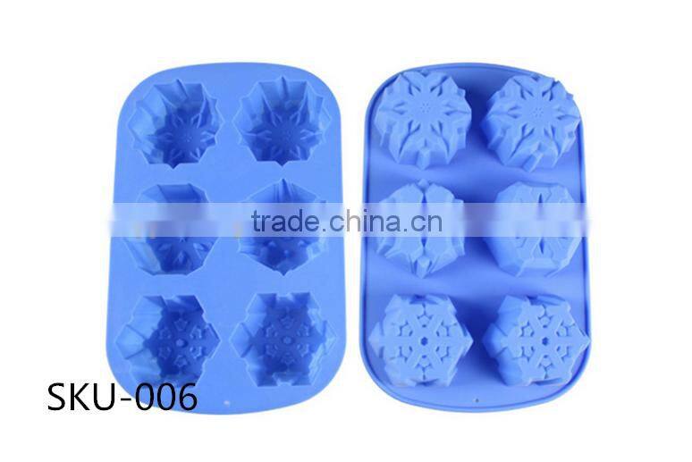 2016 Hot sale food grade FDA and LFGB 11 hole muffin cups silicone cake mold