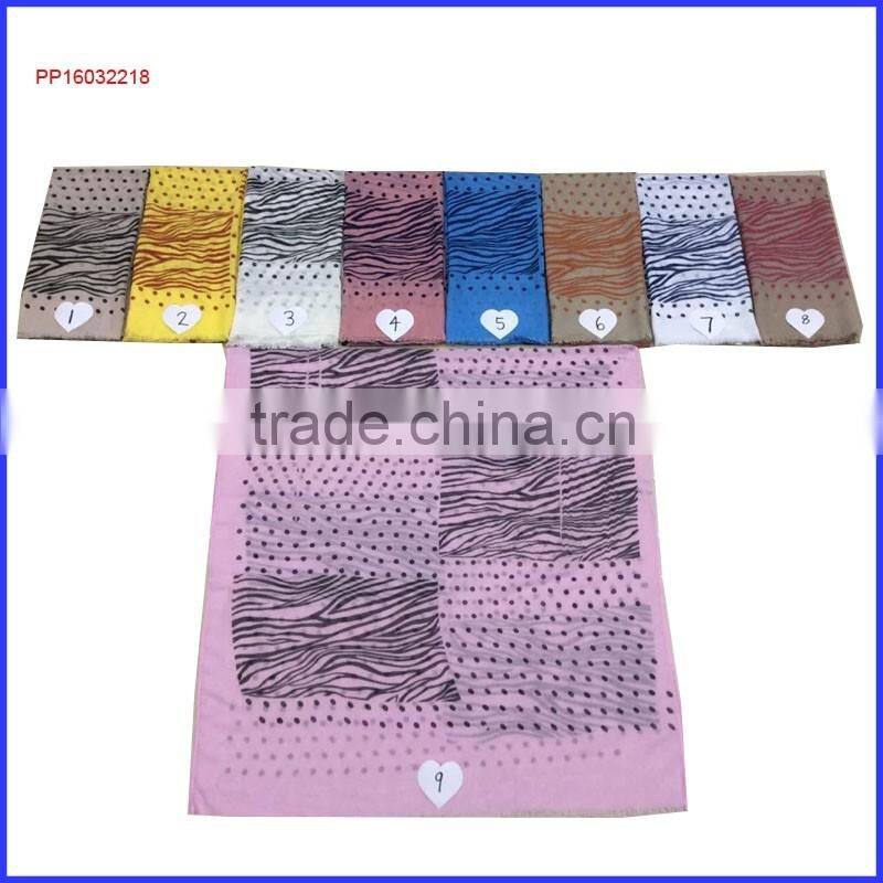 2016 cashew flower printed lady scarf