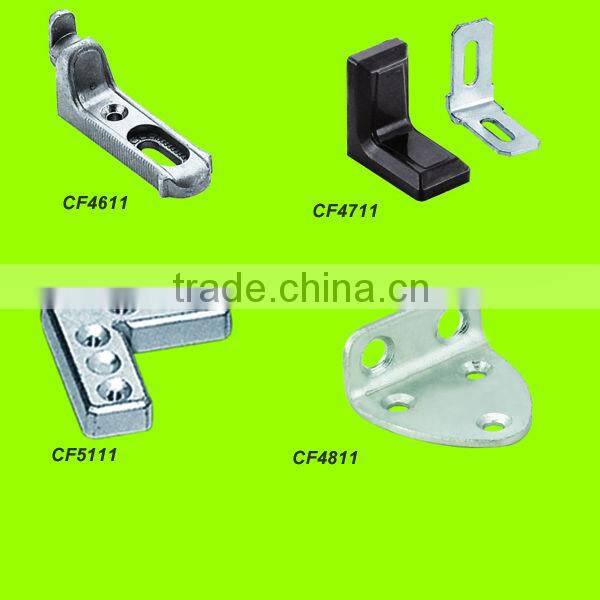 ISO certificate high quality zinc plated iron furniture cabinet corner fitting (CF4611)