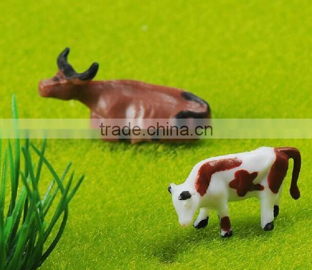 HO scale plastic color cow for 1:87