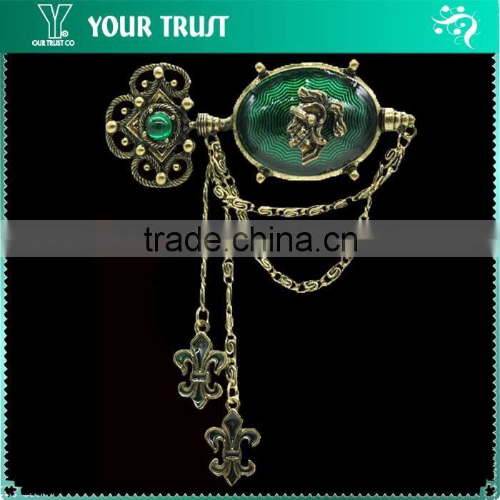 Crystal Purple Rhinesone Gold Metal Wedding Decorative Vintage Brooches