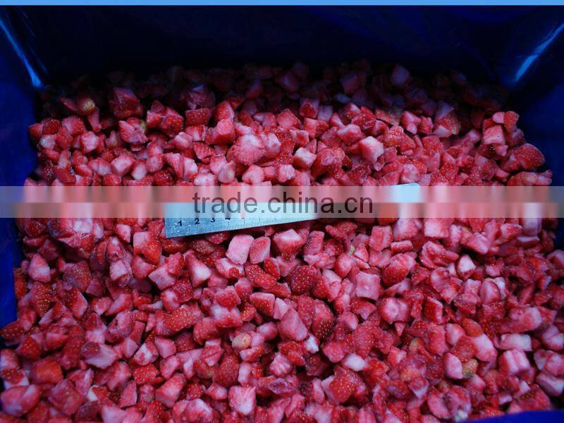 Frozen IQF strawberry dices