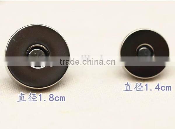 handbag magnetic button