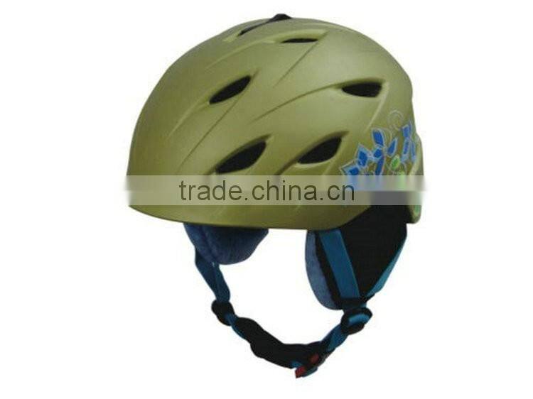 Popular Designed EPS Material Folding Helmet For Everyone