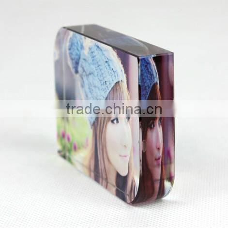 Color-printing crystal photo frame