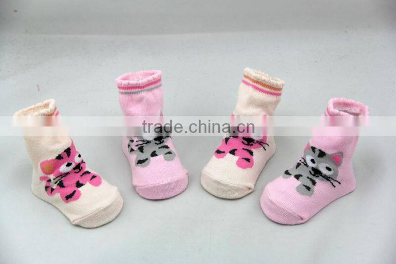 GSB-27 Bulk custom fashion cat design pink baby socks knitting