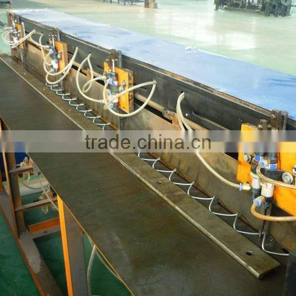 Fully-automatic chain link fence making / weaving machine