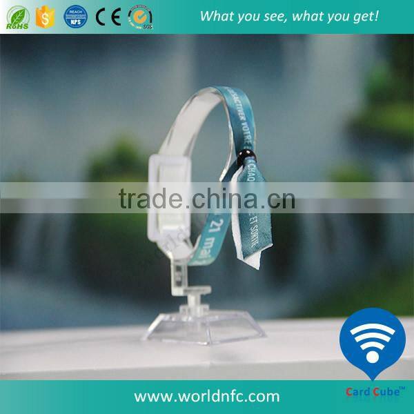13.56MHz S50 RFID Custom Nylon Wristbands
