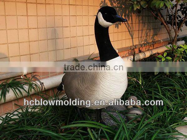 Customized Plastic life-like Canada flocked hunting goose decoys