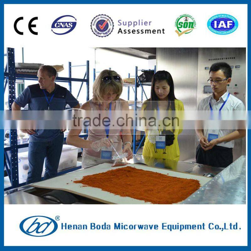 Industrial tunnel type chili powder microwave sterilization /sterilizing machine