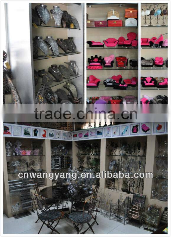 lady bust made by acrylic