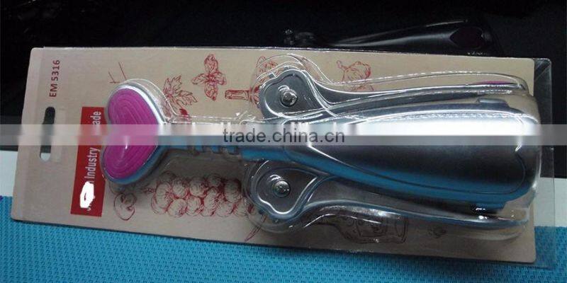 K2017 2wings wine opener