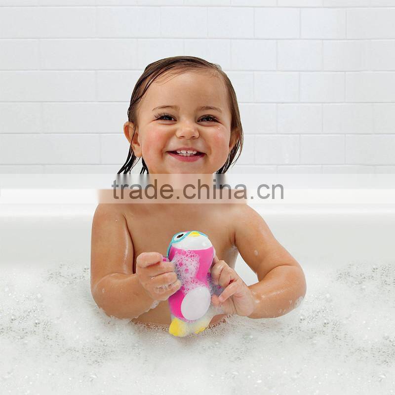 2015 New Hot Lovely Cute Wind Up Swimming Penguin Baby Bath Toy From Dongguan ICTI Manufacturer