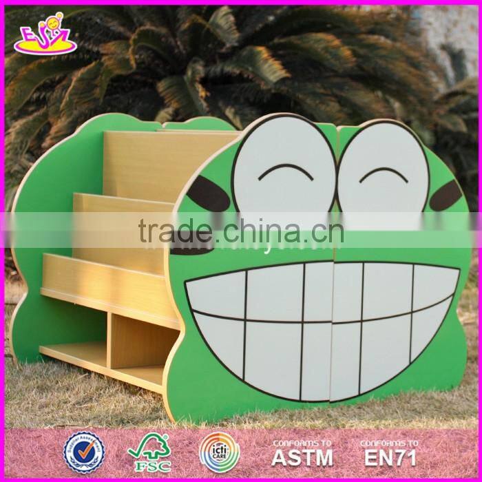 2017 New design double sided frog wooden kids toy storage W08C213