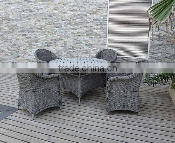 Popular Wicker Garden Dining Set