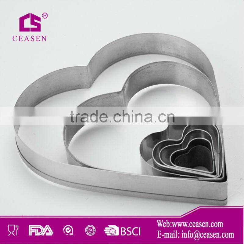 lovely Bear shape metal with nonstick painting cookie cutter/cake mould