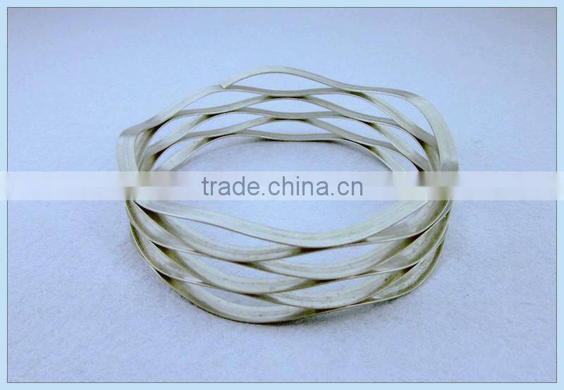 High precision crest to crest stainless steel wave springs