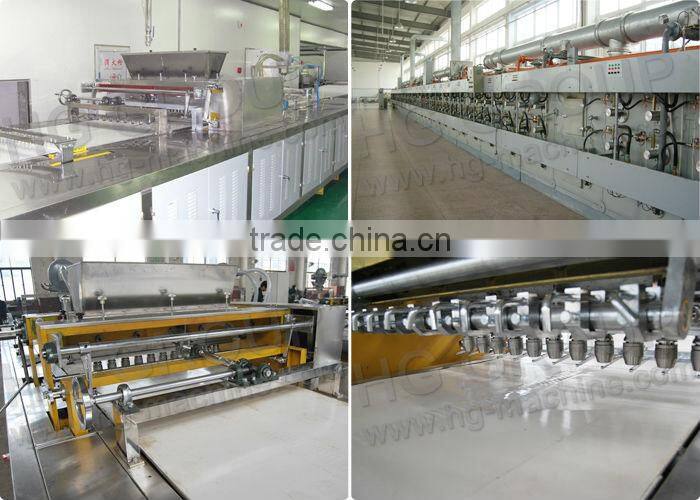 complete set of delicious pie sandwich equipment