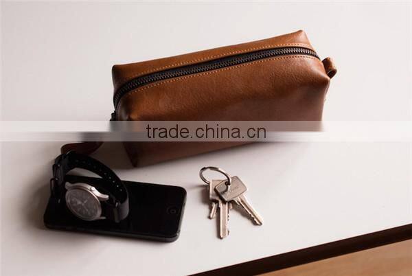 2016 hot selling brown leather fancy pen holder with zipper