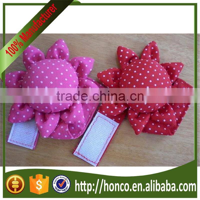 2015 hot selling 32 bobbins with universal sewing thread