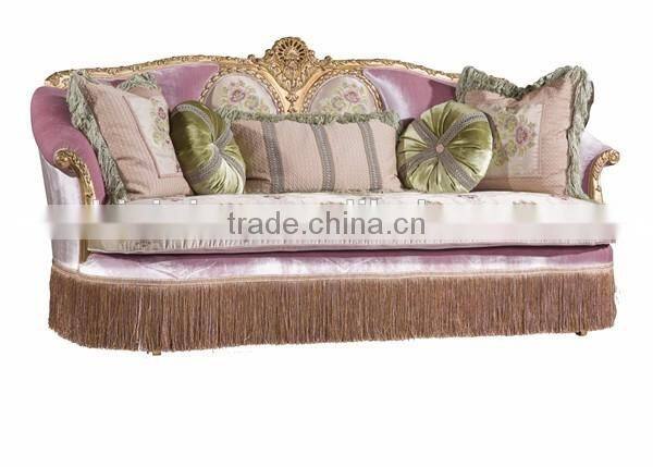 Elegant Embroidery Floral Cuddle Sofa, Noble Style Furniture Living Room Upholstery Chesterfield Sofa