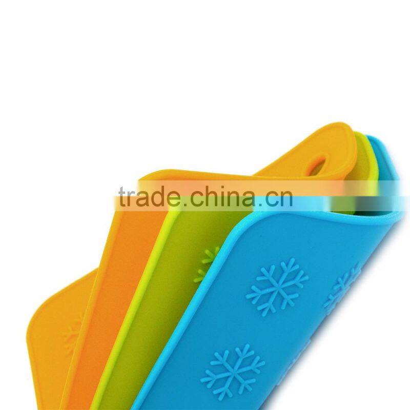 Small Smooth Angle Square Snowflake Silicone Placemat Cup Mat Place Mat