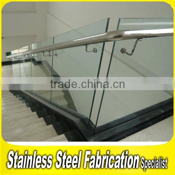 Residential 304 Stainless Steel Handrails Tempered Glass Railing