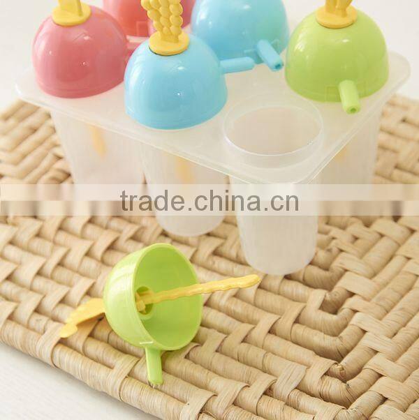 Plastic ice cream popsicle mold