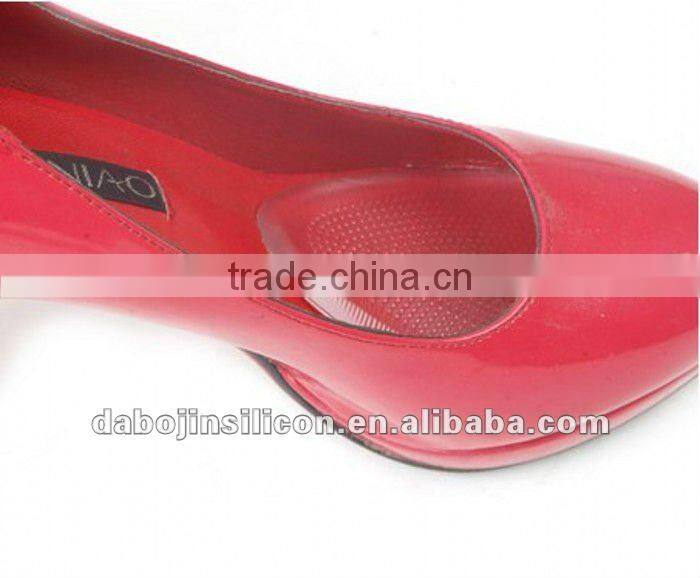 High-heeled shoes pad