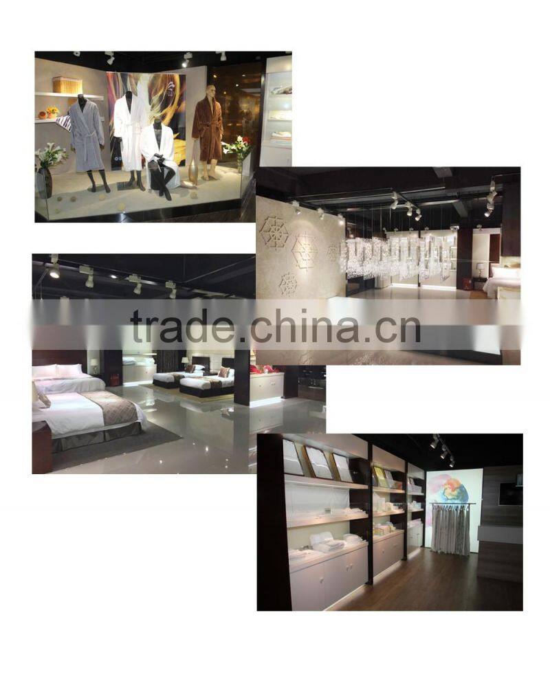 Creative white Table Cover customized Floral Printed Linen Fabric 70 inch round Tablecloth