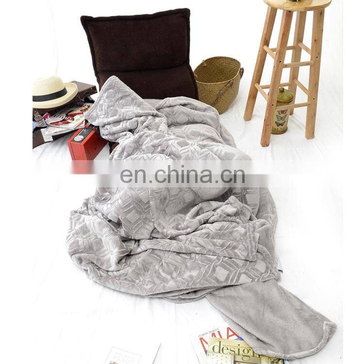Highly quality Polyester Printed light grey Flannel Fleece brushed Blanket