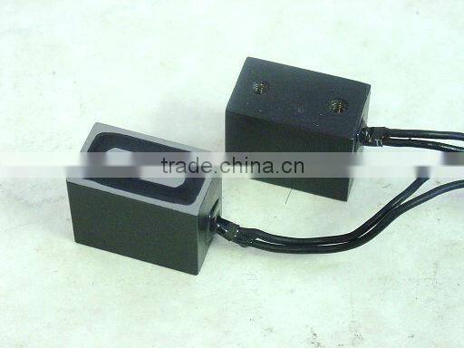 DC door holding ELECTROMAGNETS