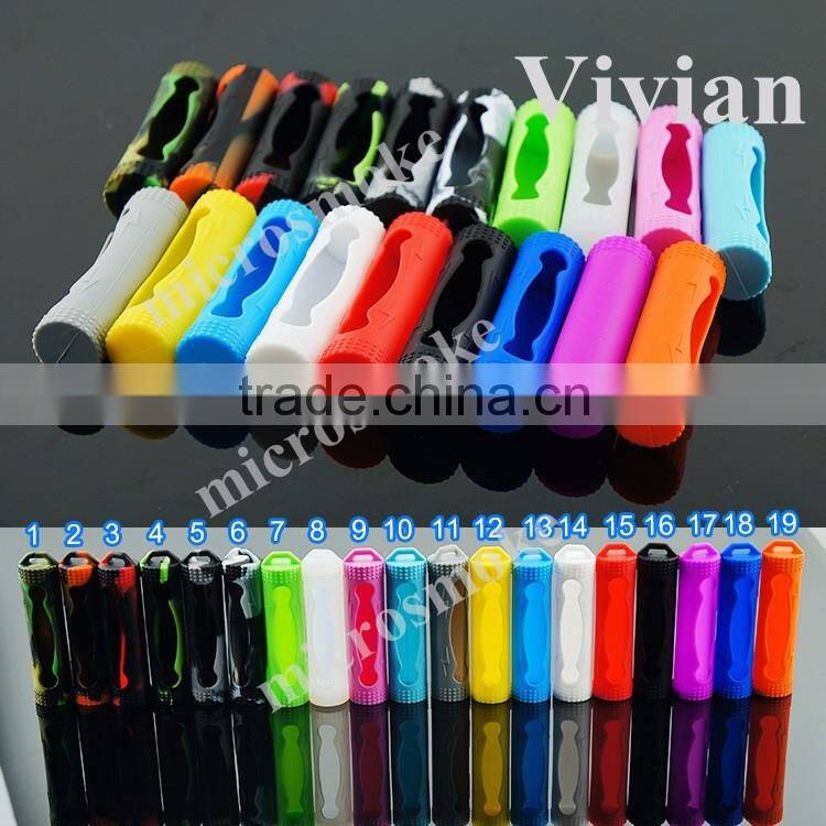 Fashion 18650 battery holder case non-toxic rubber battery case 18650 battery wholesale