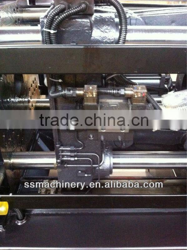 Small injection molding machine price