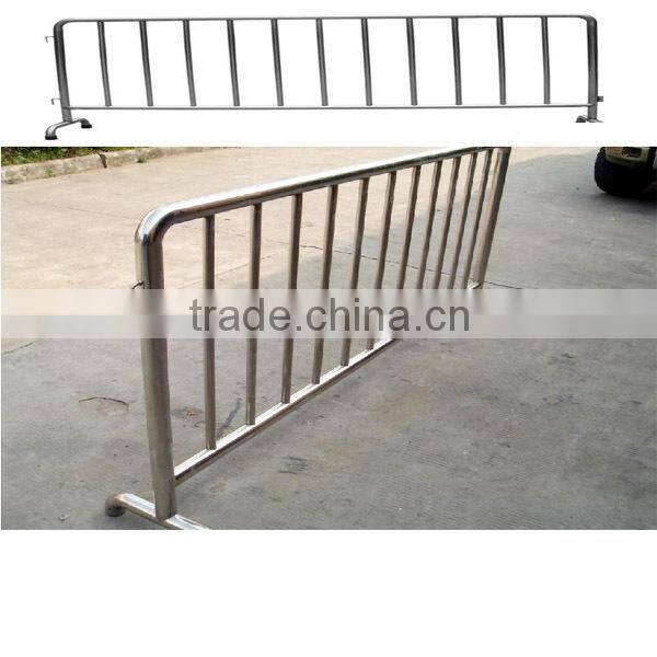 1.2m x 2.2 m gavalized steel security road fence corten steel fence