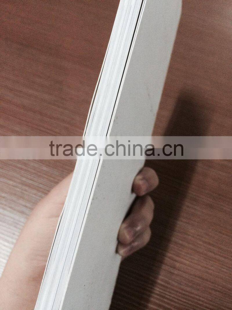 Automatinc hydraulic cardboard cutting machine