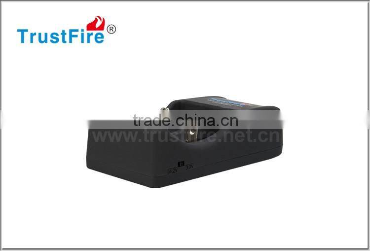 Trustfire original TR-006 two slots rechargeable 26650 battery charger with CE certificate