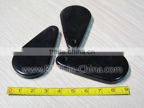 Low Cost GPS RFID Tag with High Performance for Vehicle Tracking