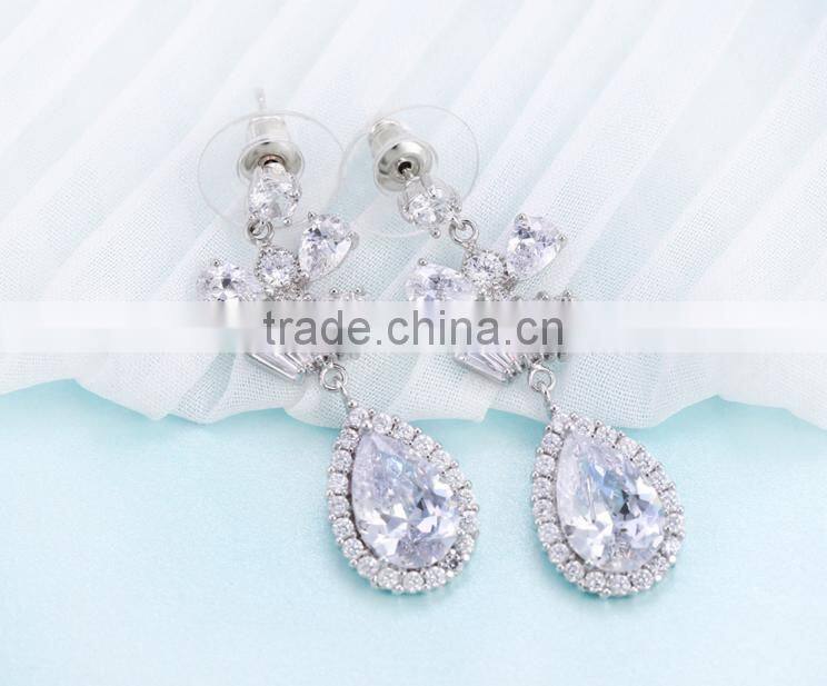 Wholesale Stock Small Order Fashion Women Flash Crown Zircon Earrings