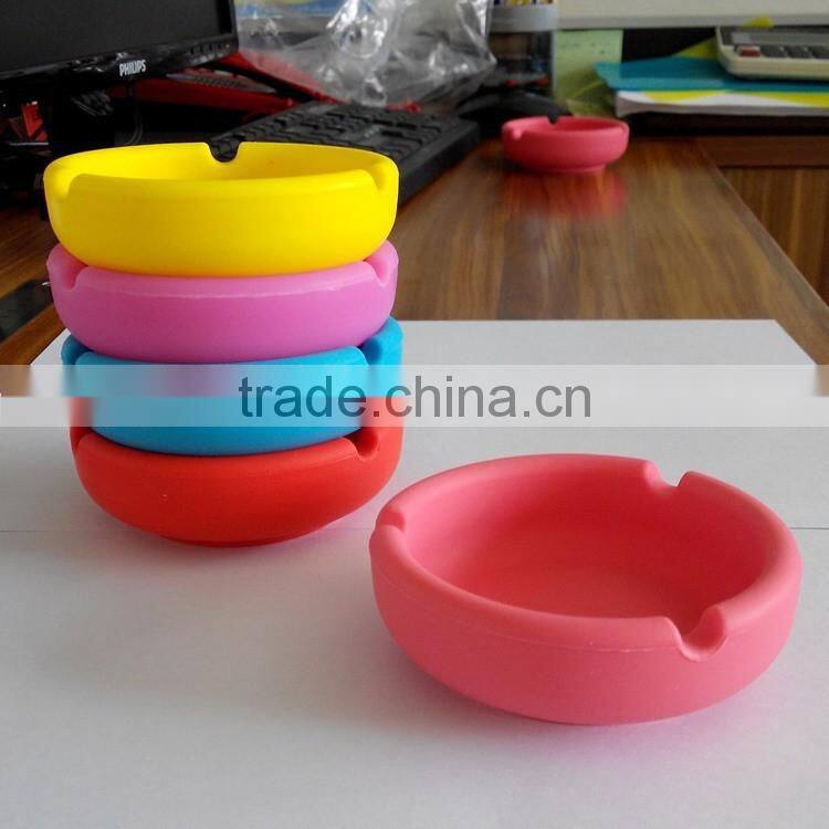 Highly Heat-resistant non-toxic Silicone Ashtray /customized logo Round Silicone Ashtray