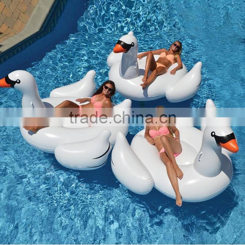 2017 fashion leasure giant white swan swimming inflatable toys flamingo pool float for adults and kids water games party toys