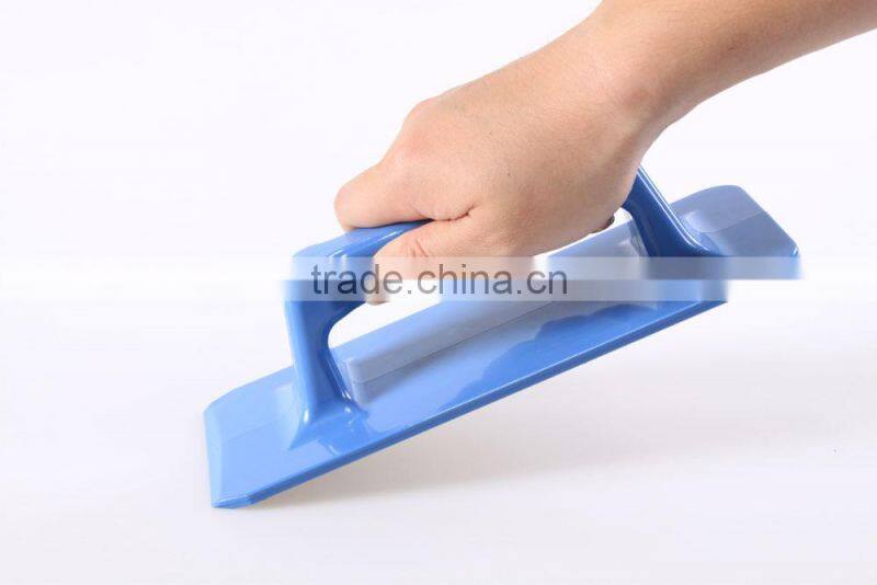 Ergonomic handle cleaning scouring scrubber pad holder
