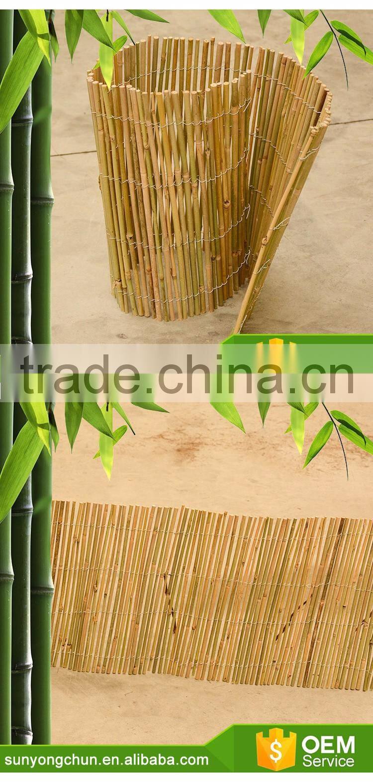 Factory green color natural dyed bamboo reed cane natural fencing roll