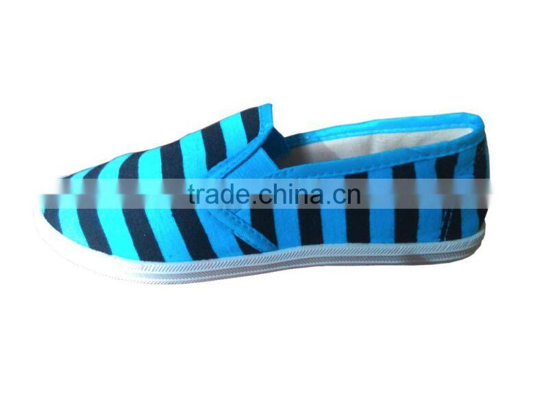 assorted adult and kids shoe bulk cheap stock shoes1 euro