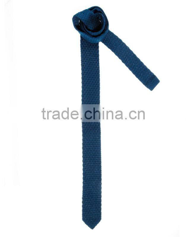 Knitted Tie With Point