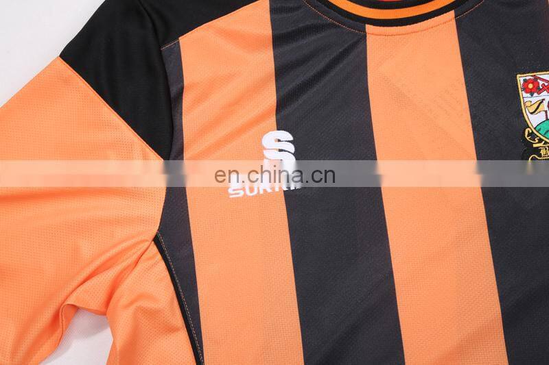 Customized soccer team logo embroidered patch striped soccer jersey