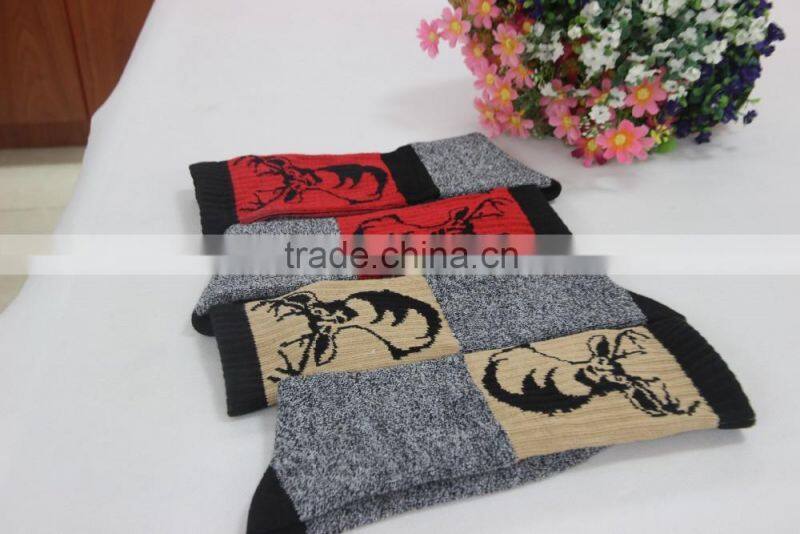 2016 fashion custom men cotton long sock in zhuji